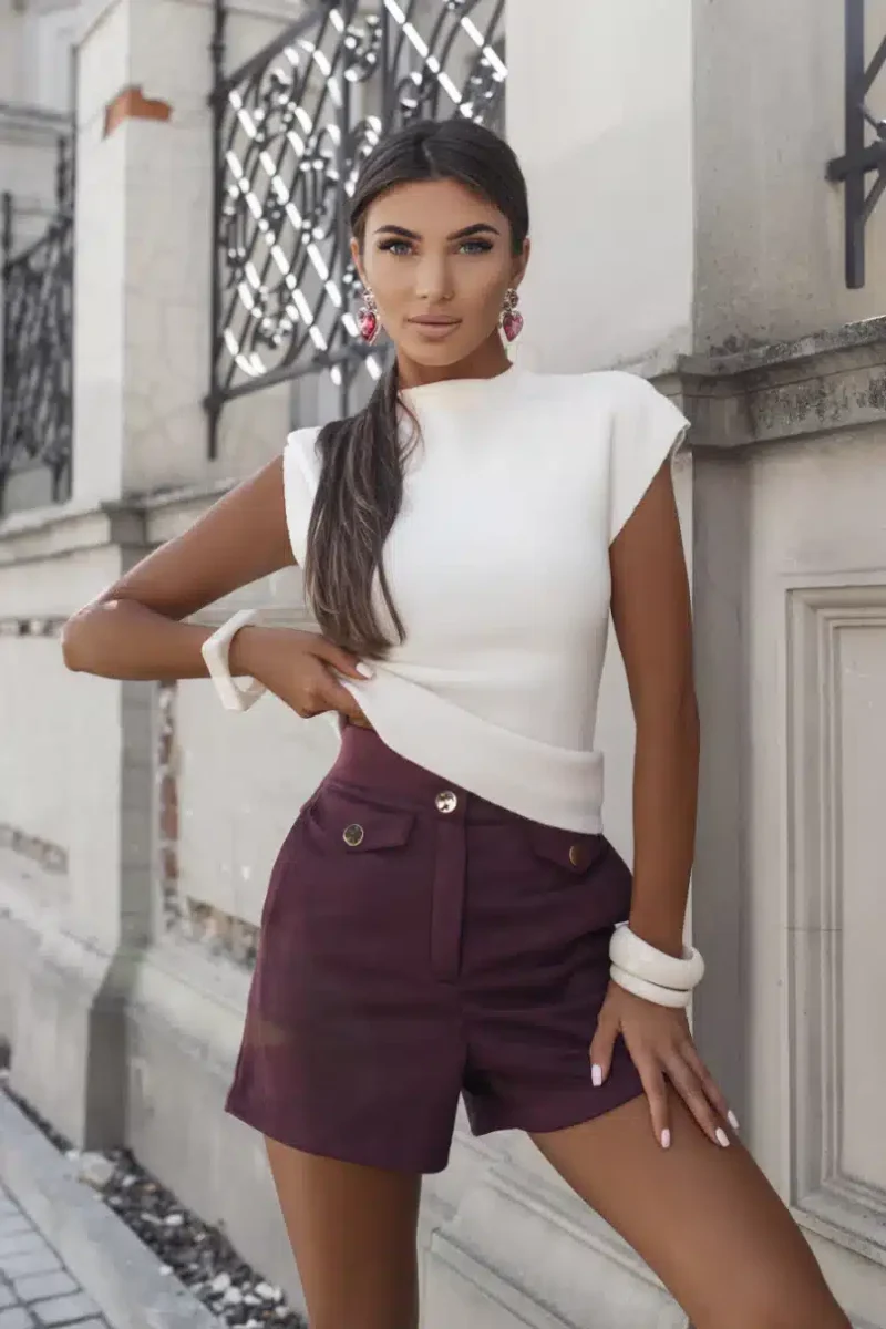 Butik online z odzieżą damską Sweterek śmietankowy NADIA - Butik MAMIBO