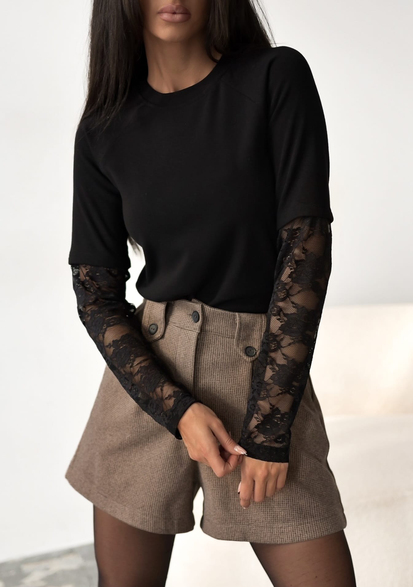 Spodenki brązowe LUCIA Spodenki brązowe z domieszką wełny | Butik MAMIBO