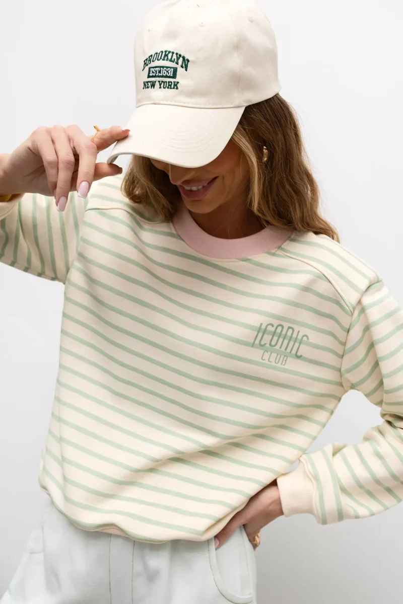 Butik online z odzieżą damską Bluza w paski z poduszkami LAVINIA | Butik MAMIBO