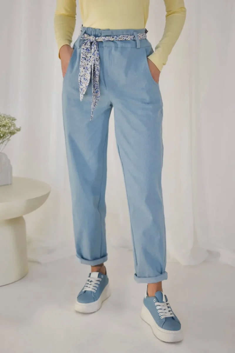 Butik online z odzieżą damską Spodnie niebieskie z ozdobną szarfą GAIA | Butik MAMIBO